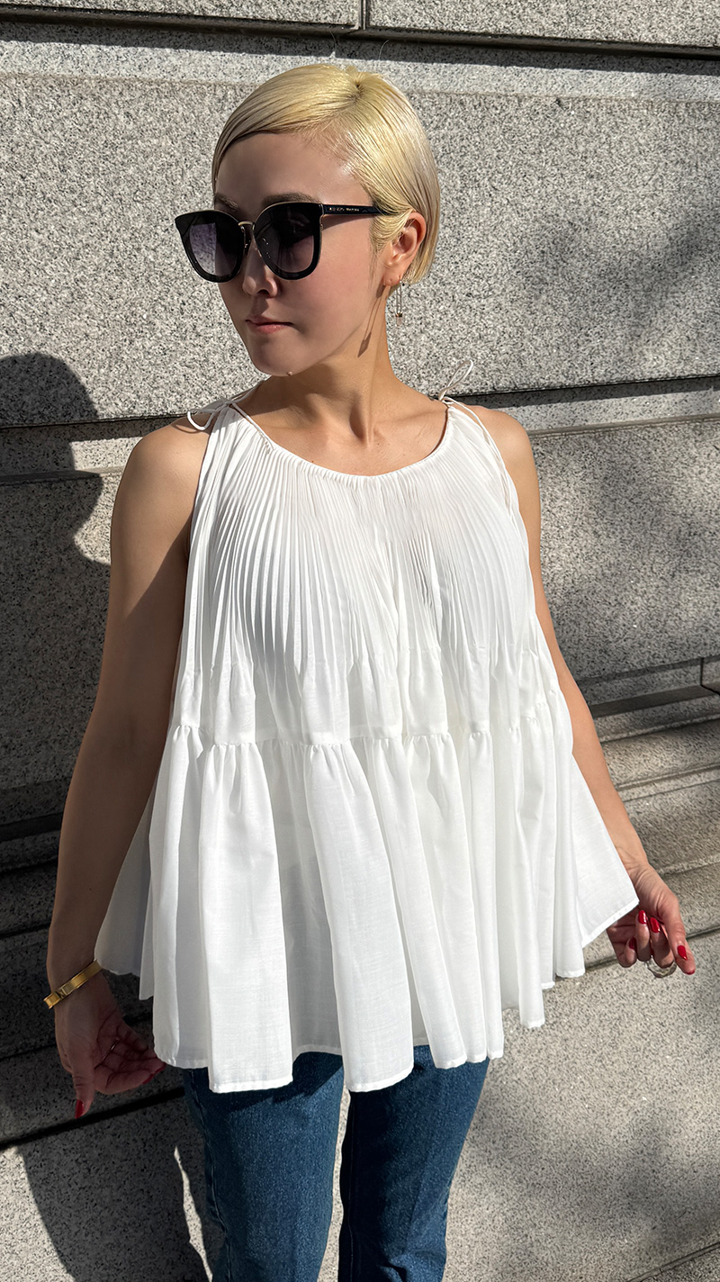 JENNE プリーツボリュームトップス