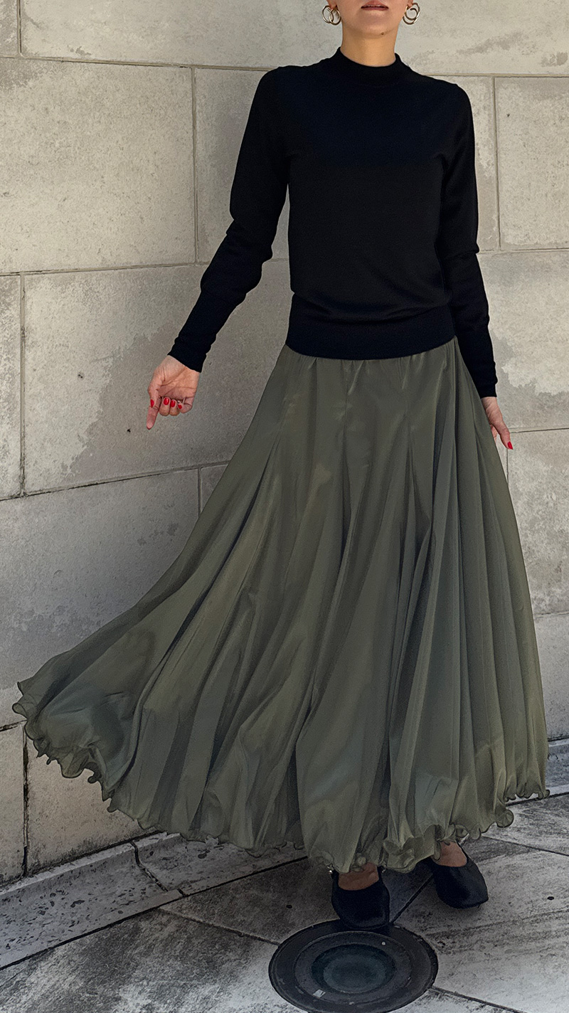 ☆新品未使用☆ジェンヌ　ラグジュアリー花束スカートS グレー ラグジュアリー花束スカート｜JENNE(ジェンヌ)公式通販：パリジェンヌ