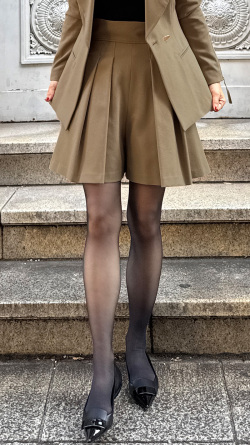 美脚フレンチパンツ