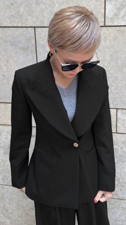 ２wayシルエットモダンジャケット（防シワ生地）