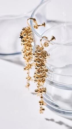 日本製シャンパンスターイヤリング