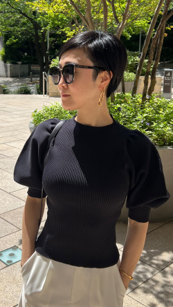 日本製無縫製バルーンスリーブニット