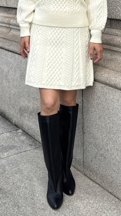 着痩せケーブルスカート