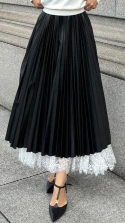 合皮プリーツスカート