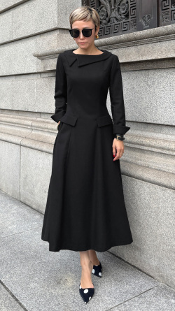 アシンメトリーワンピース