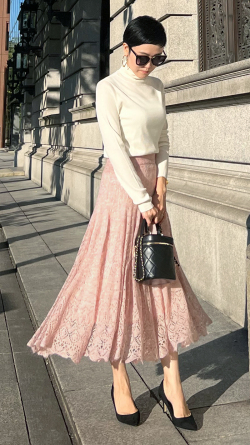 ニットレース　フレアスカート