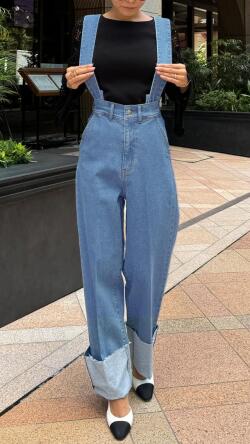 フレンチルック美脚ワイドデニムパンツ