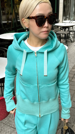 日本製美ラインパーカー（UVカット）