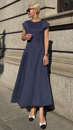 フレンチ美シルエットとろみワンピース