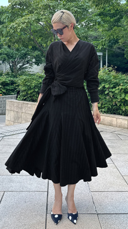 ドレープ美シルエットワンピース