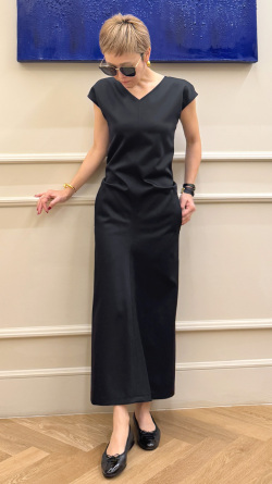 Iライン美シルエットワンピース・濃紺