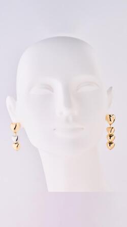 アシンメトリーハートピアス【お客様都合のご返品不可】