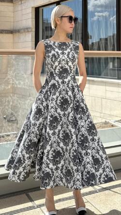 ジャガードフィットフレアドレス