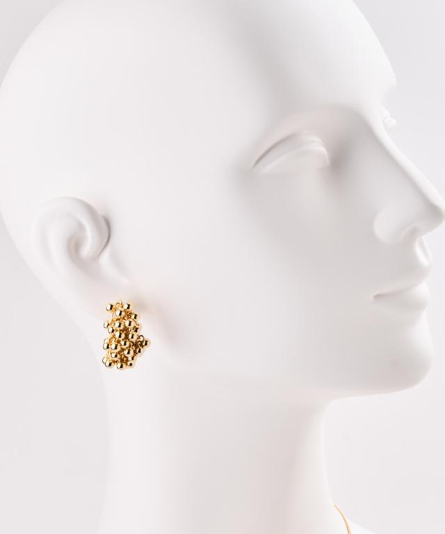 時にはシックな大人のflowerピアスアウトレット 価格 