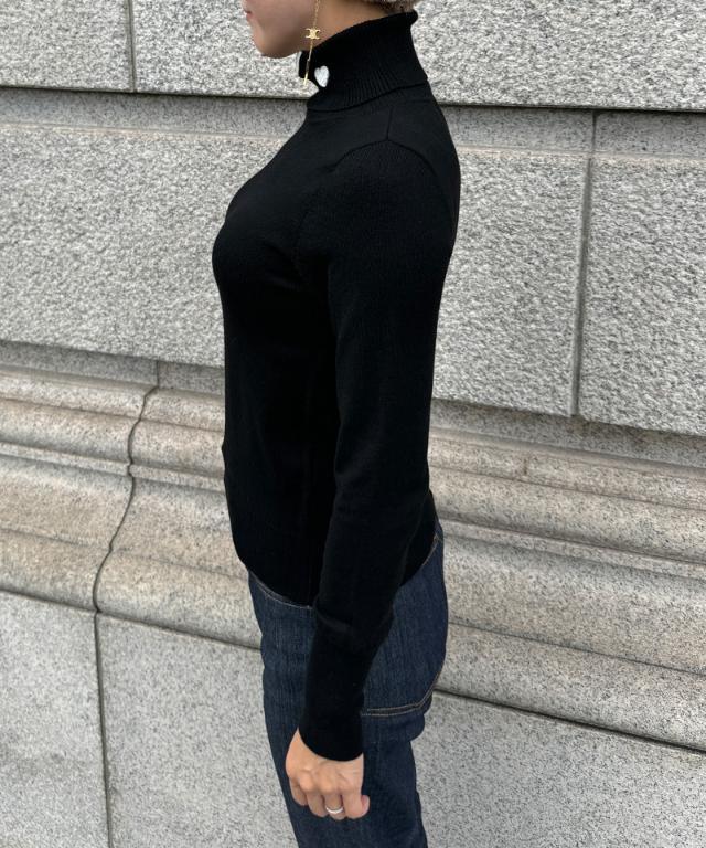 ハート刺繍タートルニット｜JENNE(ジェンヌ)公式通販：パリジェンヌの  