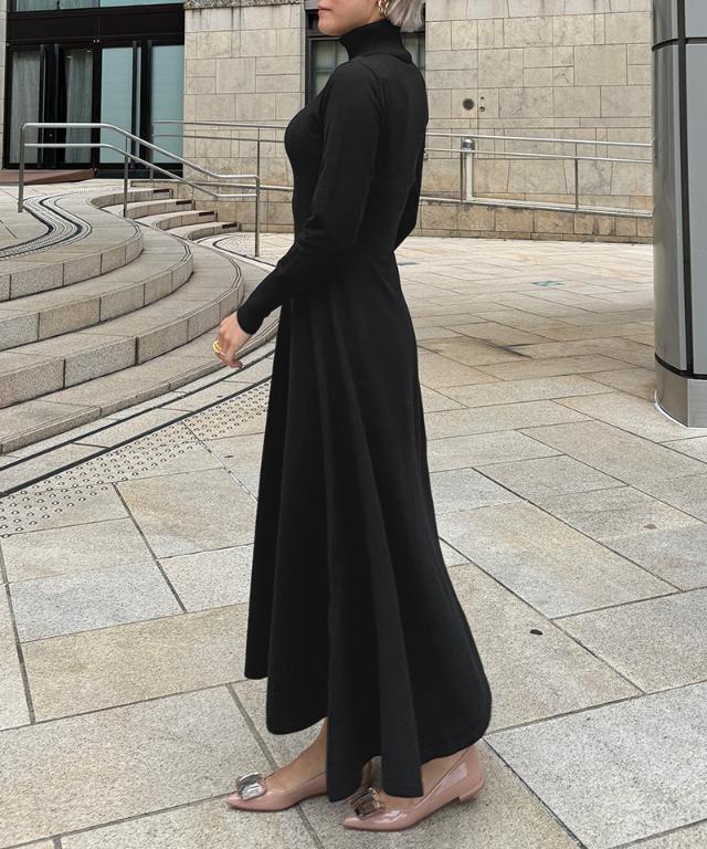 タートルニットフレアワンピース｜JENNE(ジェンヌ)公式通販：パリ  