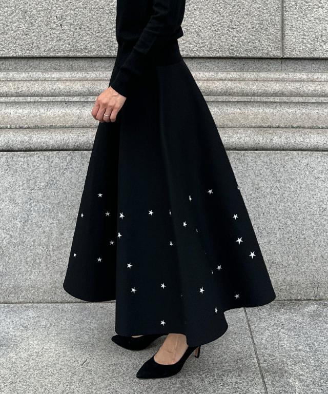 星刺繍ニットスカート｜JENNE(ジェンヌ)公式通販：パリジェンヌのよう 