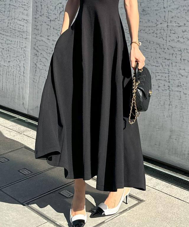 JENNE美ラインニットワンピース｜JENNE(ジェンヌ)公式通販：パリ  