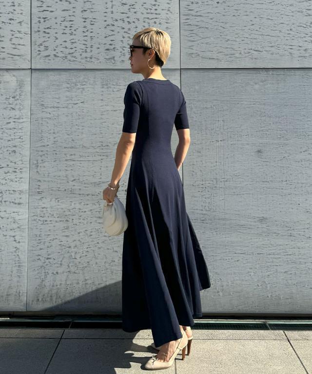 JENNE美ラインニットワンピース｜JENNE(ジェンヌ)公式通販：パリ  