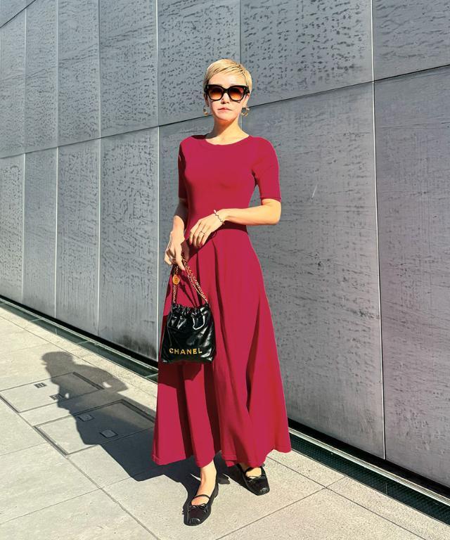 JENNE美ラインニットワンピース｜JENNE(ジェンヌ)公式通販：パリ  