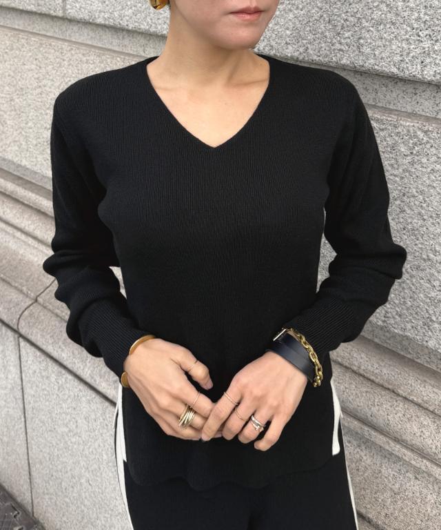 Vネックウールニット｜JENNE(ジェンヌ)公式通販：パリジェンヌのように