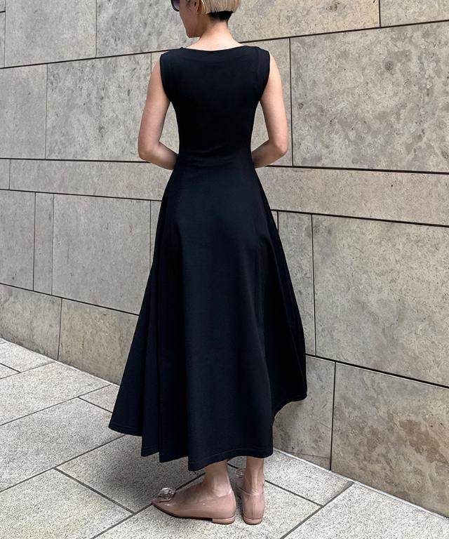 【J.LINDEBERG】美シルエットが魅力のJannaワンピース J.LINDEBERG WOMENS Janna Dress