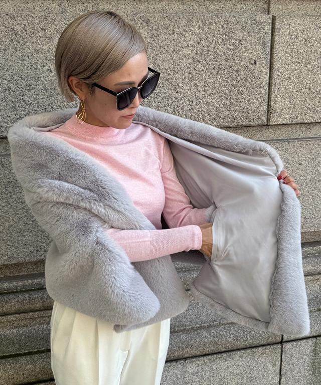 JENNE♡♡リッチボリュームファーケープ 完売品 完売品 JENNE リッチボリュームファーケープ