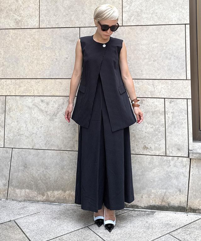 ピンストライプモダンジレ｜JENNE(ジェンヌ)公式通販：パリジェンヌの