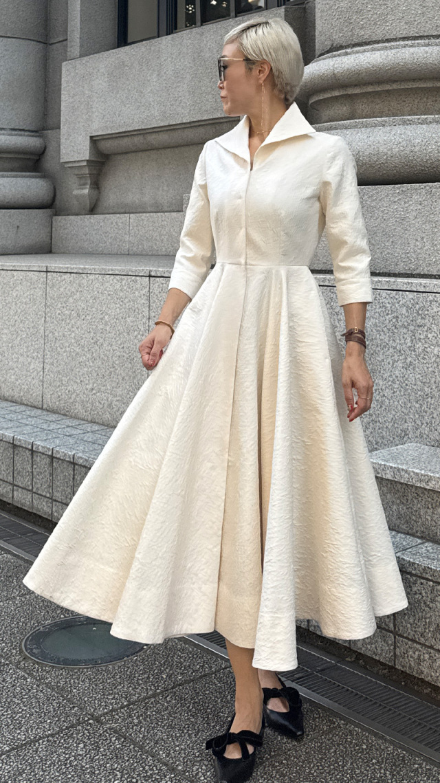 Ted Baker 花柄 ジャガード フレア コート ワンピース シルク Ted Baker 花柄 ジャガード フレア コート ワンピース シルク