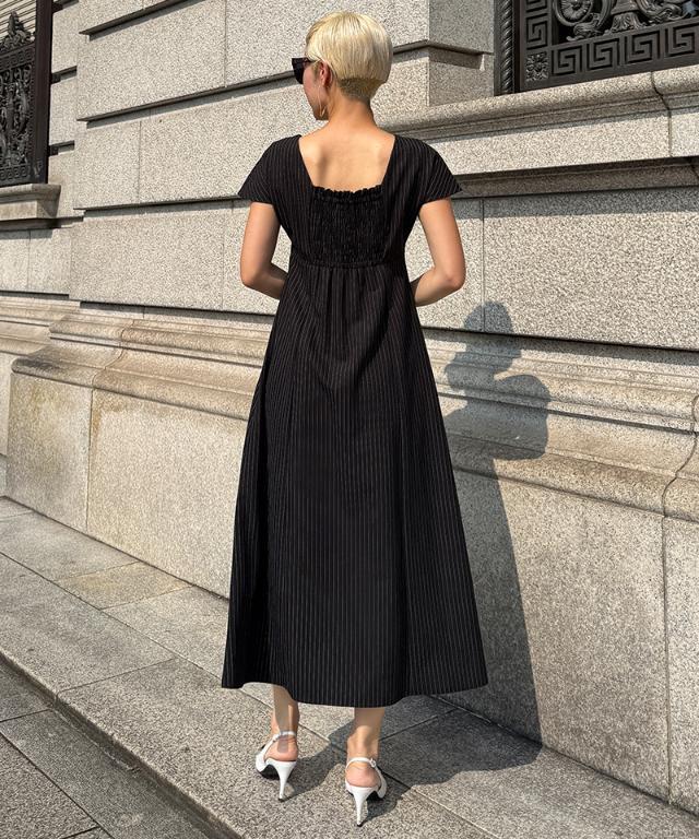 イングランド製　MARLING&EVANS デザインワンピース　黒　Lサイズ イングランド製MARLING&EVANS デザインワンピース黒Lサイズ