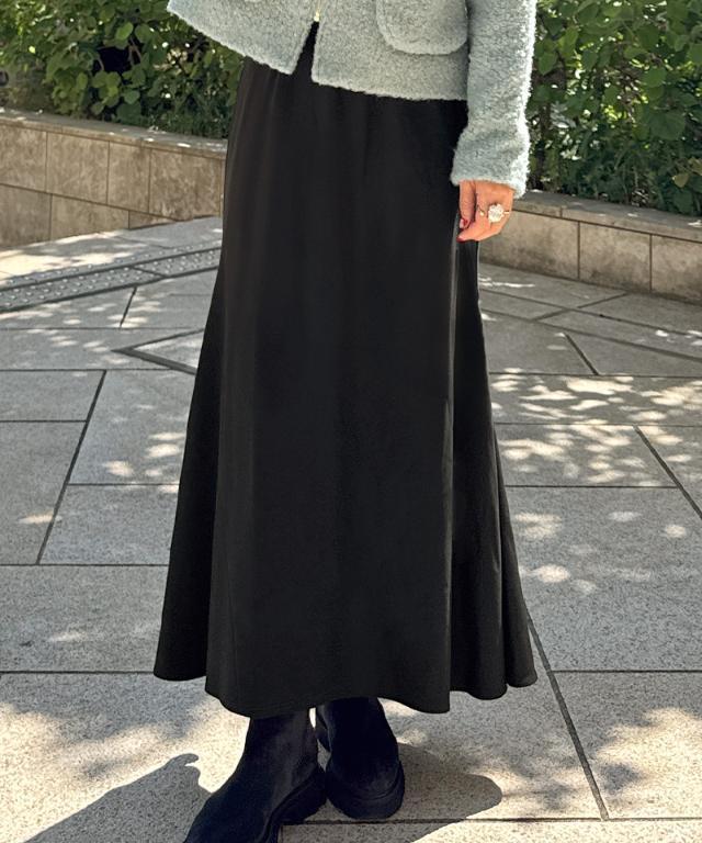 シンプルバイアススカート｜JENNE(ジェンヌ)公式通販：パリジェンヌの