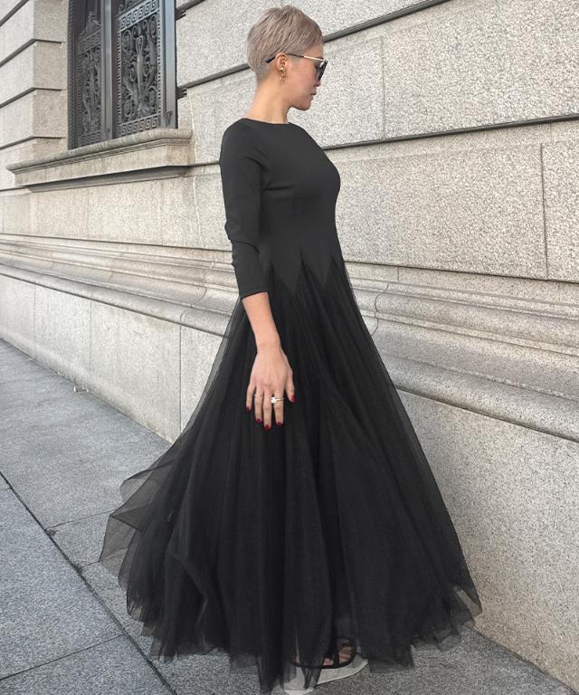 # JENNE 切り替えカットソーワンピース　Mサイズ JENNE 切り替えカットソーワンピース Mサイズ レース切り替え