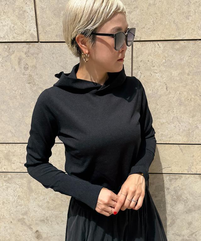 新品✨完売品✨マークアンドロナ ニット スニード 切替 ティー付 ブラック M ロゴ刺繍タートルニット/ブラック | TOPS | OBLI