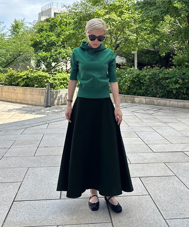 エアリーニットフレアスカート【UVカット・マシンウォッシャブル
