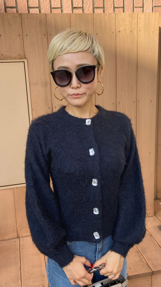 ソフトモヘアタッチ ビジューボタンカーディガン｜JENNE(ジェンヌ)公式  