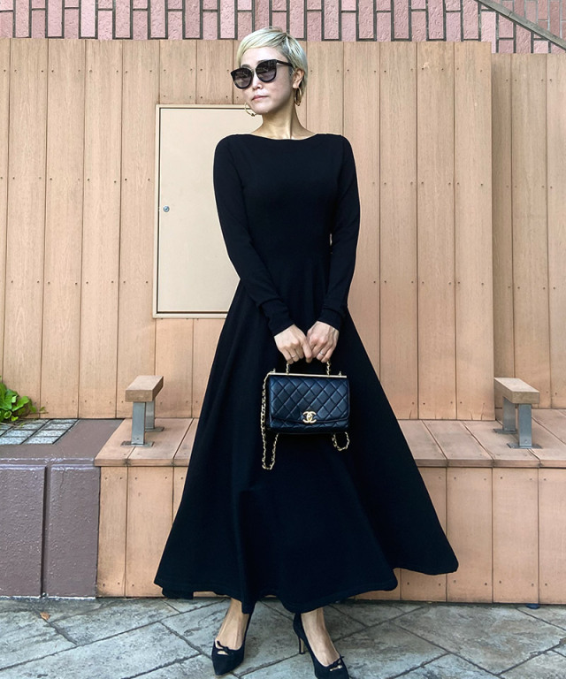 ロングスリーブ フレアニットワンピース｜JENNE(ジェンヌ)公式通販  