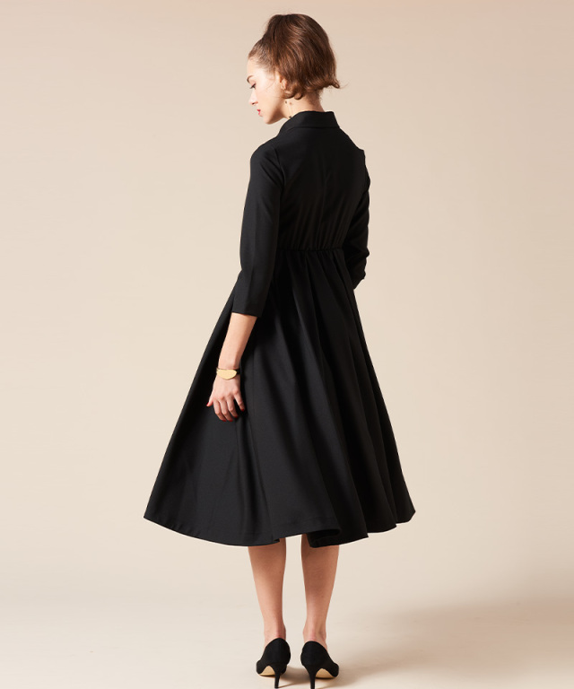 JENNEラインタックフレアワンピース｜JENNE(ジェンヌ)公式通販：パリ  