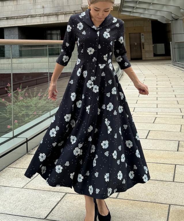 JENNEフラワーワンピース｜JENNE(ジェンヌ)公式通販：パリジェンヌの  