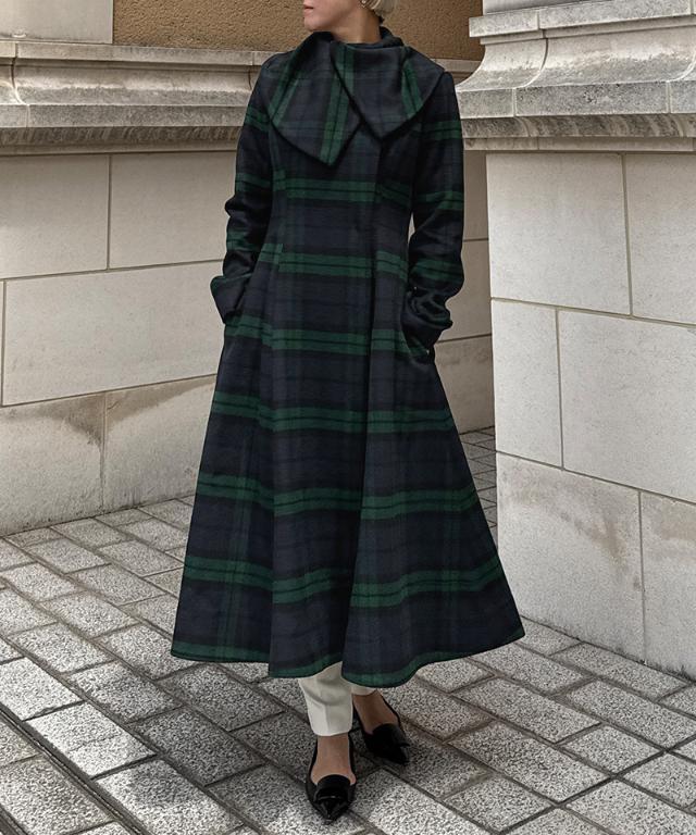 ジェンヌ［ロングコート］ベルテッド　ガウン　ショールカラー　サイズM　ウール ジェンヌ［ロングコート］ベルテッド ガウン ショールカラー