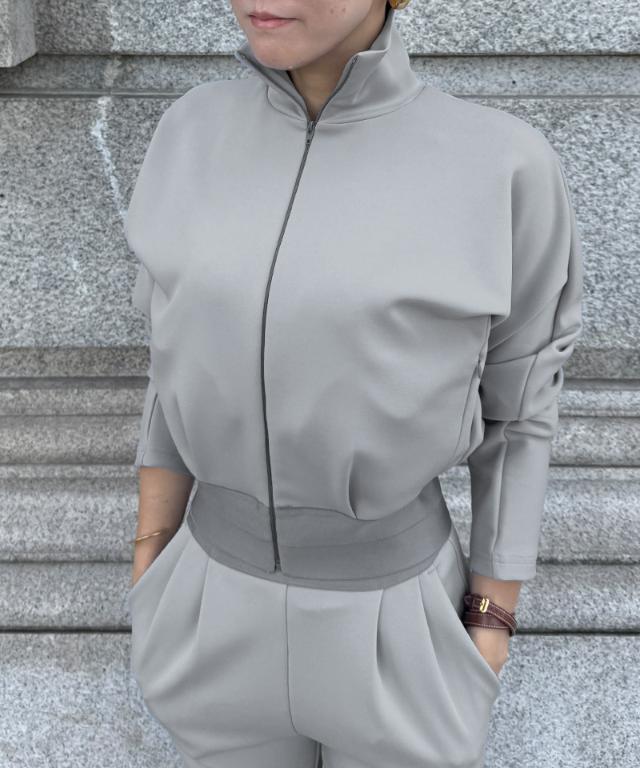 日本製エアリーストレッチブルゾン｜JENNE(ジェンヌ)公式通販：パリ