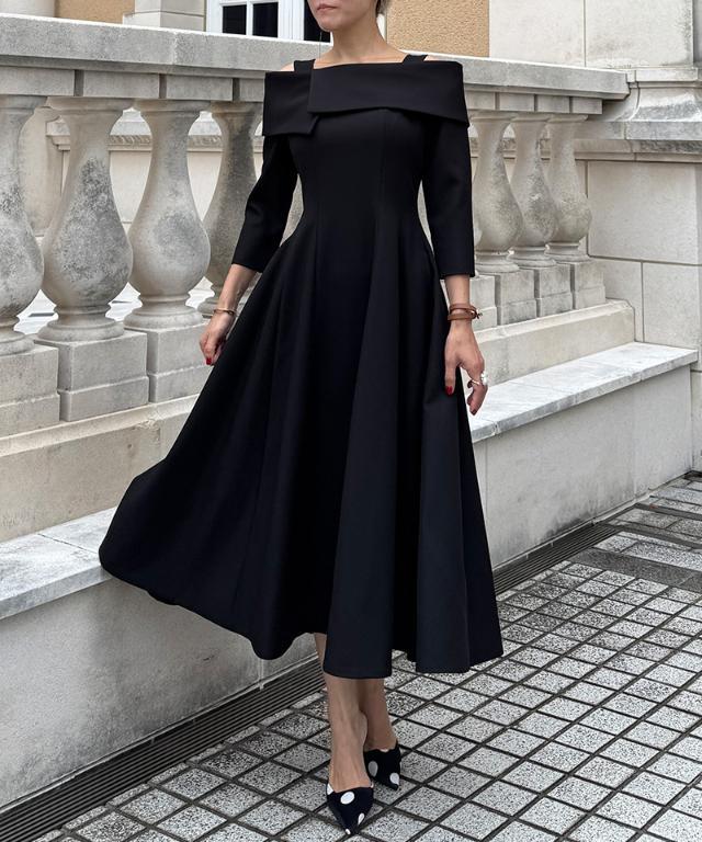 新品未使用品　Y,s ポンチョ風ワンピース（お値下げ中） Calle インド刺繍ワンピース(ワンピース) | Jocomomola