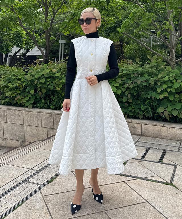 PERNA キルティングタイトワンピース M ベージュ PERNA キルティング