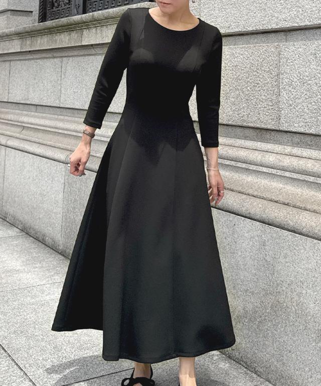 フレンチ美シルエットとろみスリーブワンピース｜JENNE(ジェンヌ