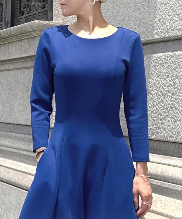 Jenne 美品　フレンチ美シルエットとろみスリーブワンピース フレンチ美シルエットとろみスリーブワンピース｜JENNE(ジェンヌ)公式