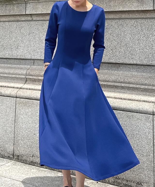 フレンチ美シルエットとろみスリーブワンピース｜JENNE(ジェンヌ)公式