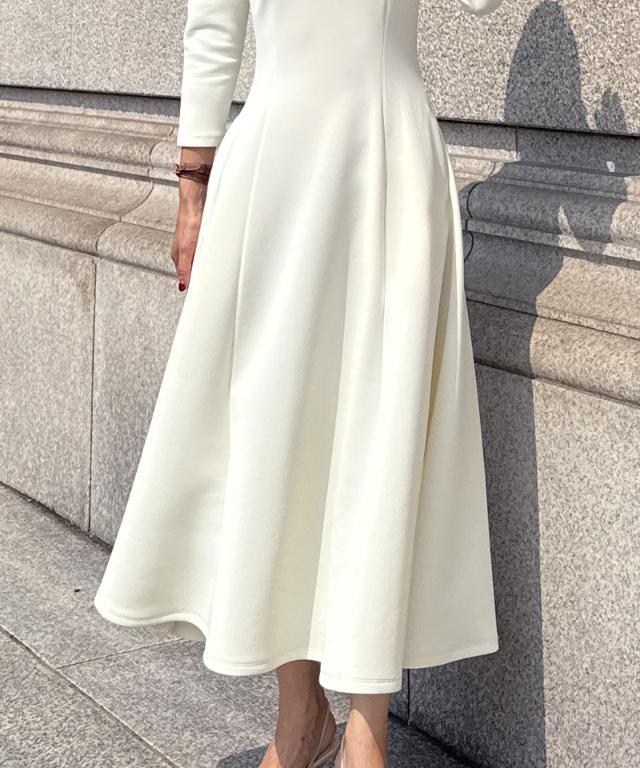 JENNE フレンチ美シルエットとろみスリーブワンピース フレンチ美シルエットとろみスリーブワンピース｜JENNE(ジェンヌ)公式