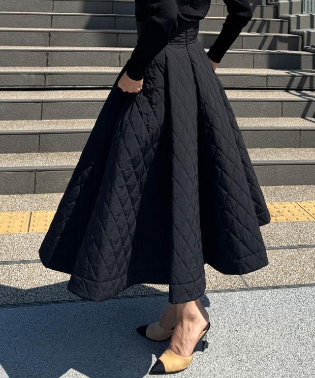 機能中綿キルティングスカート｜JENNE(ジェンヌ)公式通販：パリ