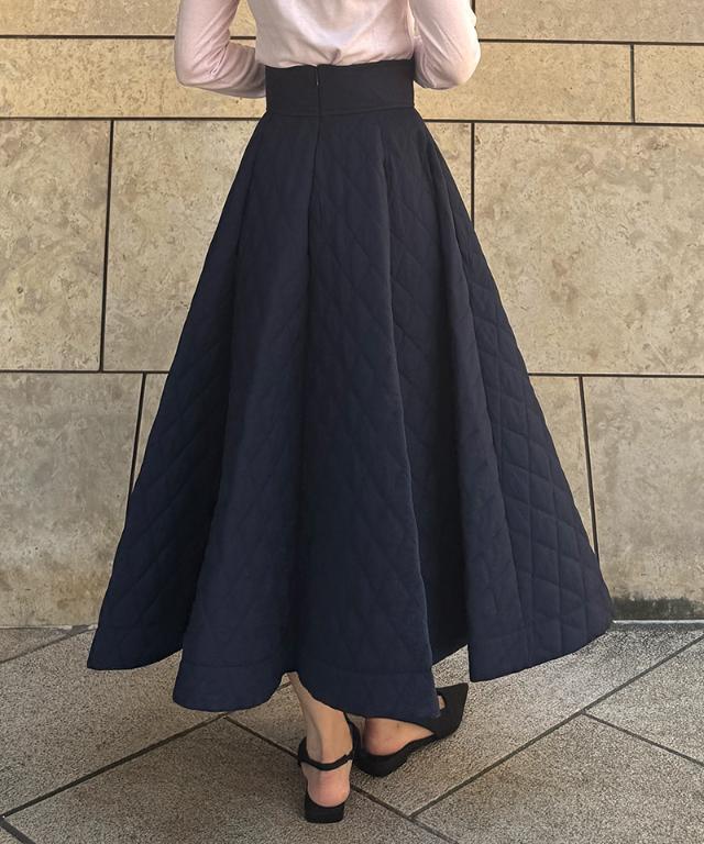 ジェンヌ　キルティングスカート　M 黒 ジェンヌ 機能中綿キルティングスカート M 黒 JENNE（ジェンヌ