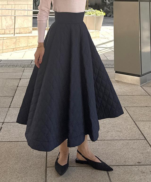 機能中綿キルティングスカート｜JENNE(ジェンヌ)公式通販：パリ