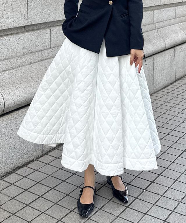 ジェンヌ　機能中綿キルティングスカート 機能中綿キルティングスカート｜JENNE(ジェンヌ)公式通販：パリ
